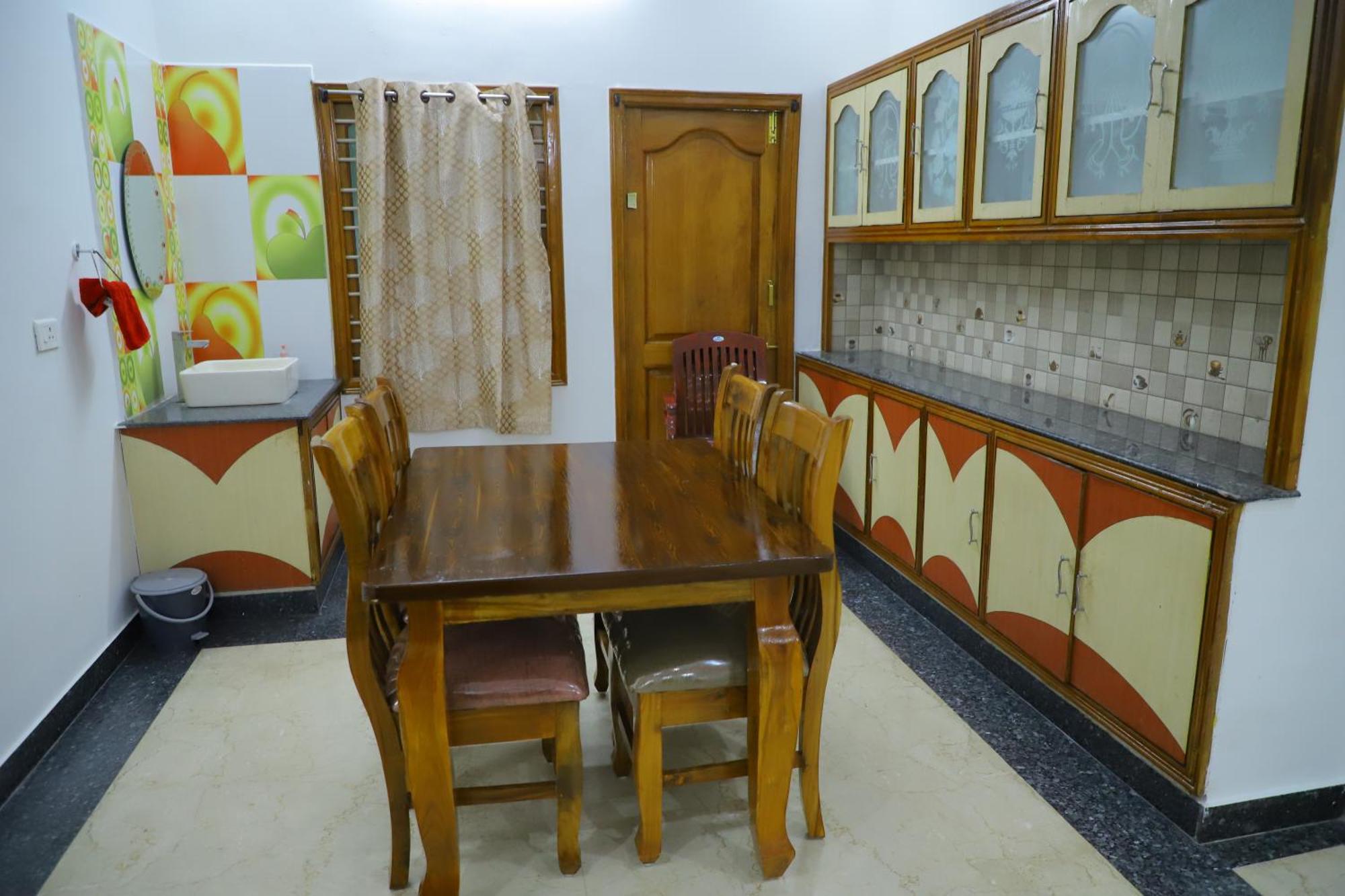 Nanda Mohan Homestay- Luxuries Ac Apartment Close To Alipiri Foothills-Kapila Teertham And Iskcon Temple Tirupati Ngoại thất bức ảnh